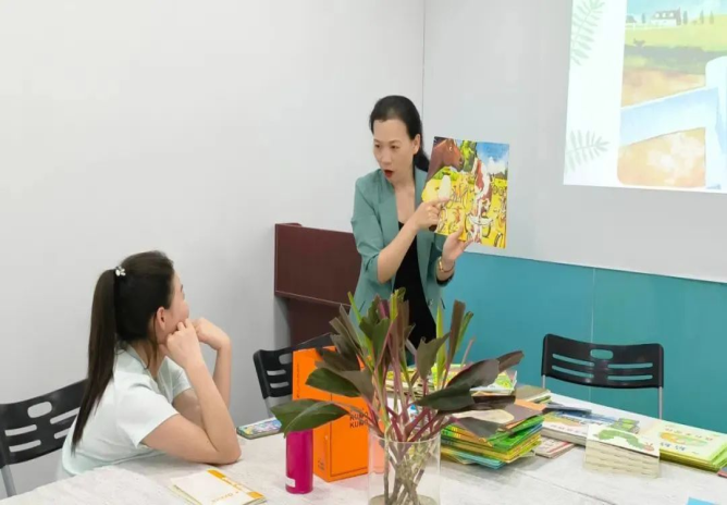 【高級早教】早教師，讓您成為孩子成長的引路人